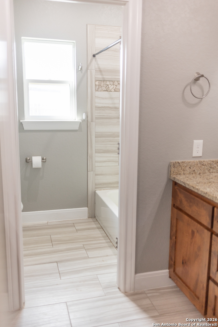 113 Ava Rdg Dr. La Vernia, TX 78121 - Photo 39 of 53