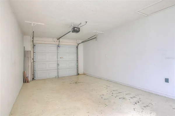 an empty room with a empty space