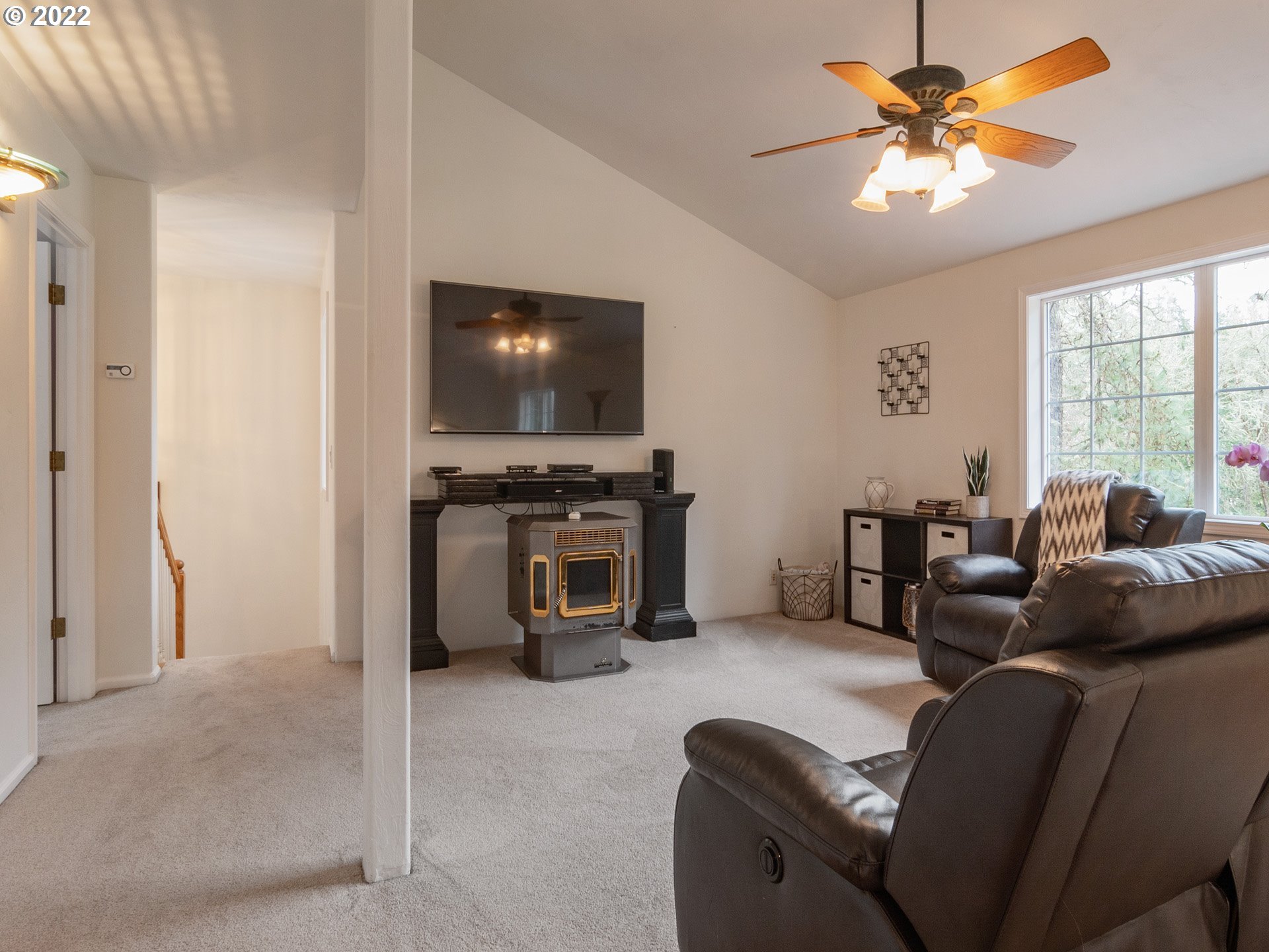 29500 Simmons Road Eugene, OR 97405 - Photo 14 of 32 Gallery Image 14