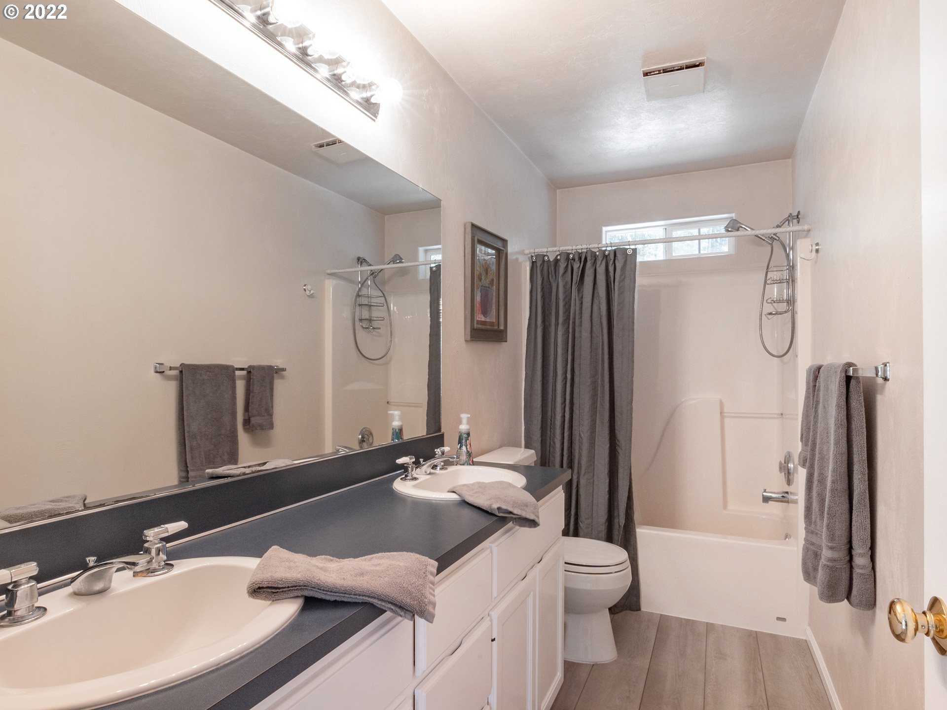 29500 Simmons Road Eugene, OR 97405 - Photo 17 of 32 Gallery Image 17