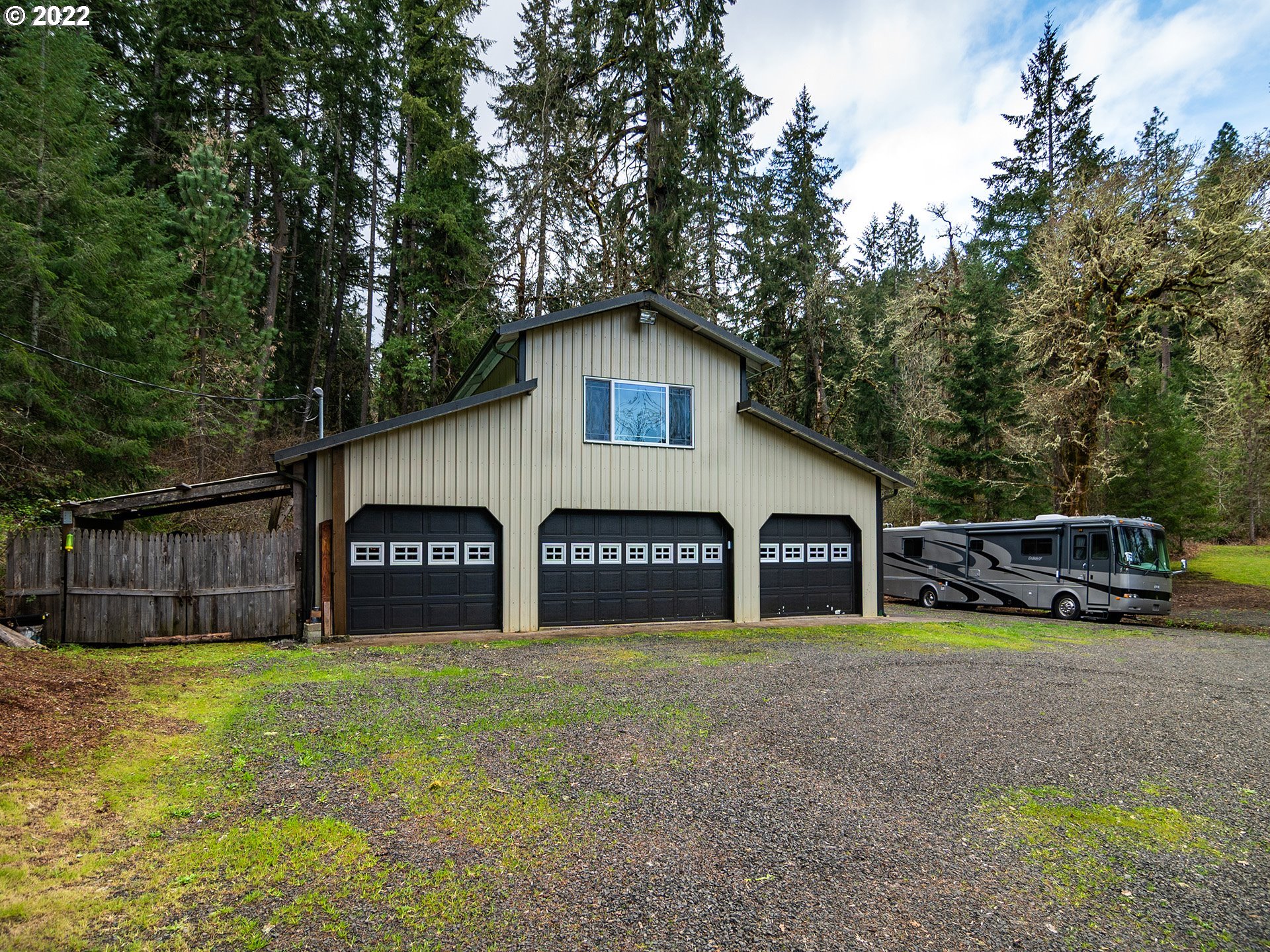 29500 Simmons Road Eugene, OR 97405 - Photo 25 of 32 Gallery Image 25