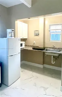 $1,500 | 1537 Northeast 30th Court, Pompano Beach, FL 33064