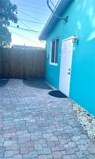 $1,500 | 1537 Northeast 30th Court, Pompano Beach, FL 33064