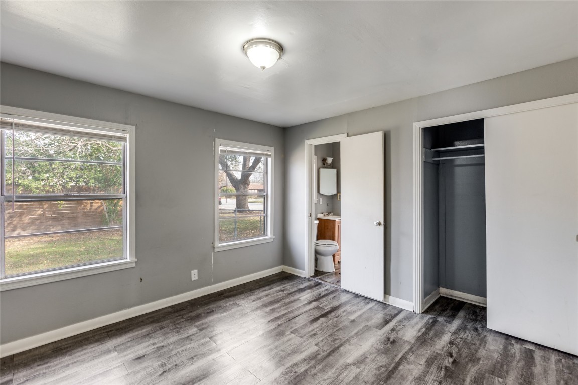 705 Campbell Street Lockhart, TX 78644 - Photo 19 of 30 an empty room with windows and closet