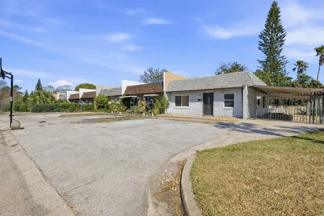 $175,000 | 903 West Millard Court, Daytona Beach, FL 32117