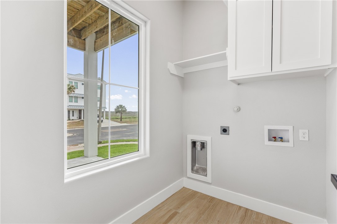 129 Frontside Drive Corpus Christi, TX 78373 - Photo 20 of 21 a view of front door