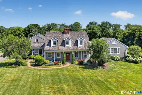 $1,350,000 | 20 Head Of Meadow Road, Newtown, CT 06470