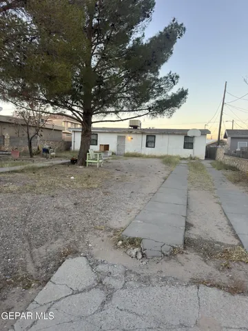 $65,000 | 108 Jefferson Street, Anthony, TX 79821