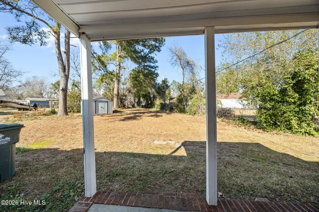 $129,000 | 2813 Jackson Drive, Greenville, NC 27858