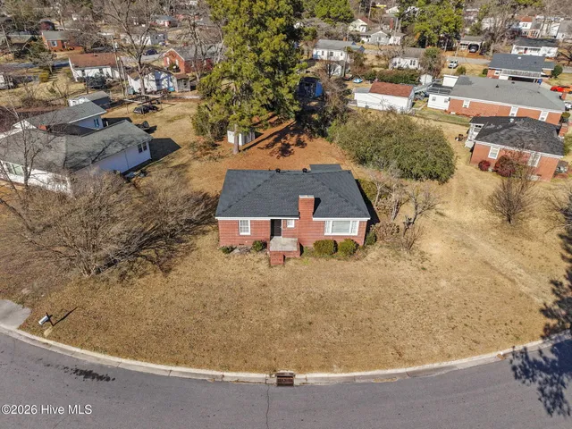 $129,000 | 2813 Jackson Drive, Greenville, NC 27858