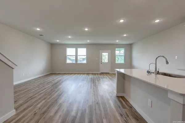 $399,990 | 8303 Smithers Avenue, San Antonio, TX 78252