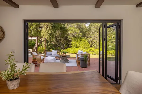 $2,950,000 | 300 West Santa Ana Street, Ojai, CA 93023