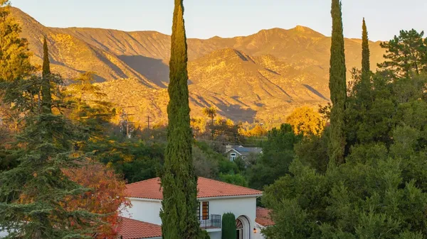 $2,950,000 | 300 West Santa Ana Street, Ojai, CA 93023