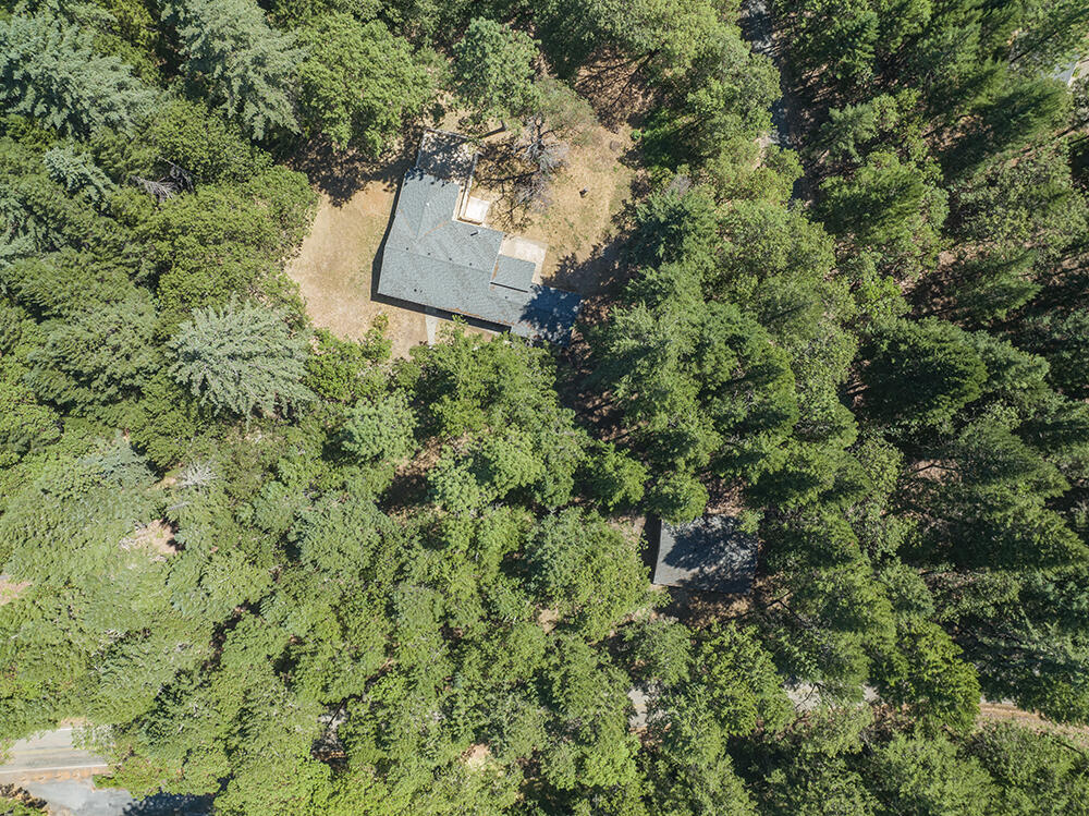 131 Cheney Creek Road Grants Pass, OR 97527 - Photo 38 of 40 3A04AEB0-4309-484A-AB4B-83B91606E0E5