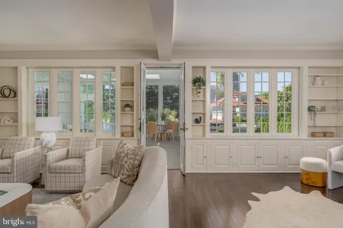 $5,000,000 | 3556 Macomb Street Northwest, Washington, DC 20016