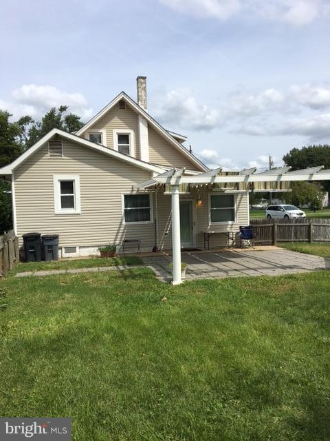 7423 Bay Front Road Baltimore, MD 21219 - Photo 17 of 21 Exterior (Rear)