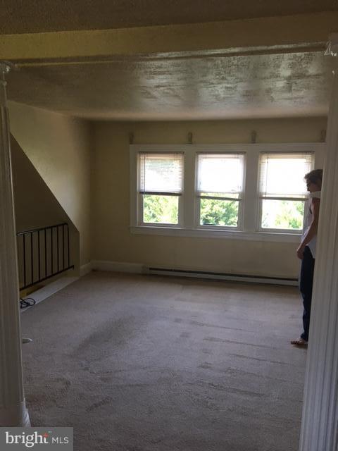 7423 Bay Front Road Baltimore, MD 21219 - Photo 10 of 21 Community