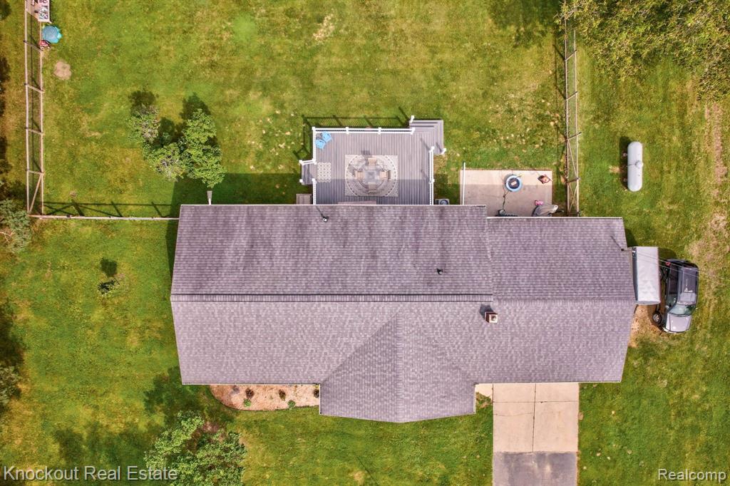 10863 Canada Road Birch Run, MI 48415 - Photo 47 of 63