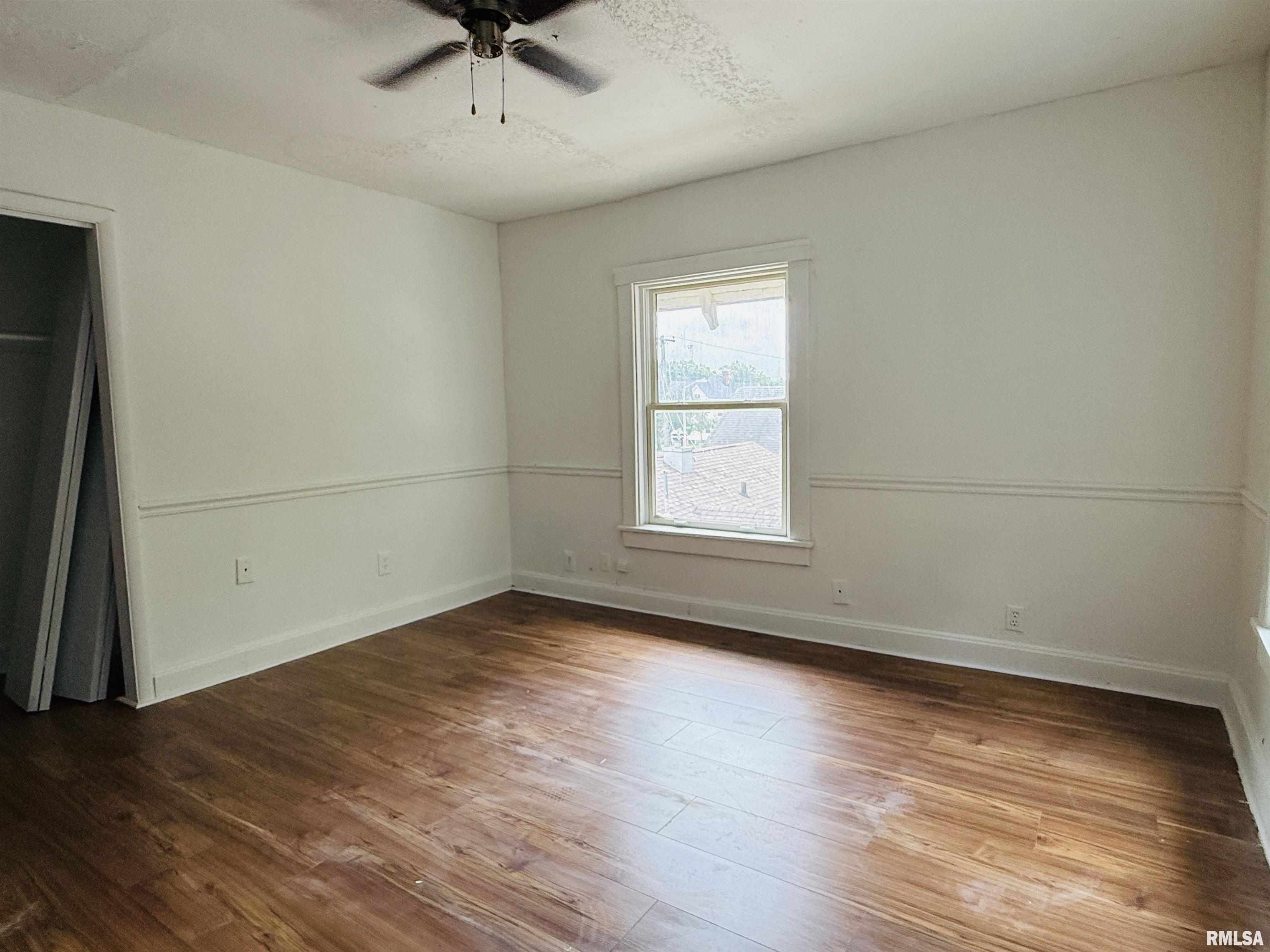 2141 North Prospect Road Peoria, IL 61603 - Photo 31 of 42