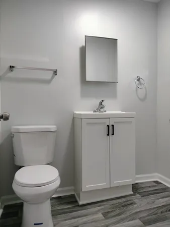$1,490 | 7910 South Muskegon Avenue, Unit 3, Chicago, IL 60617