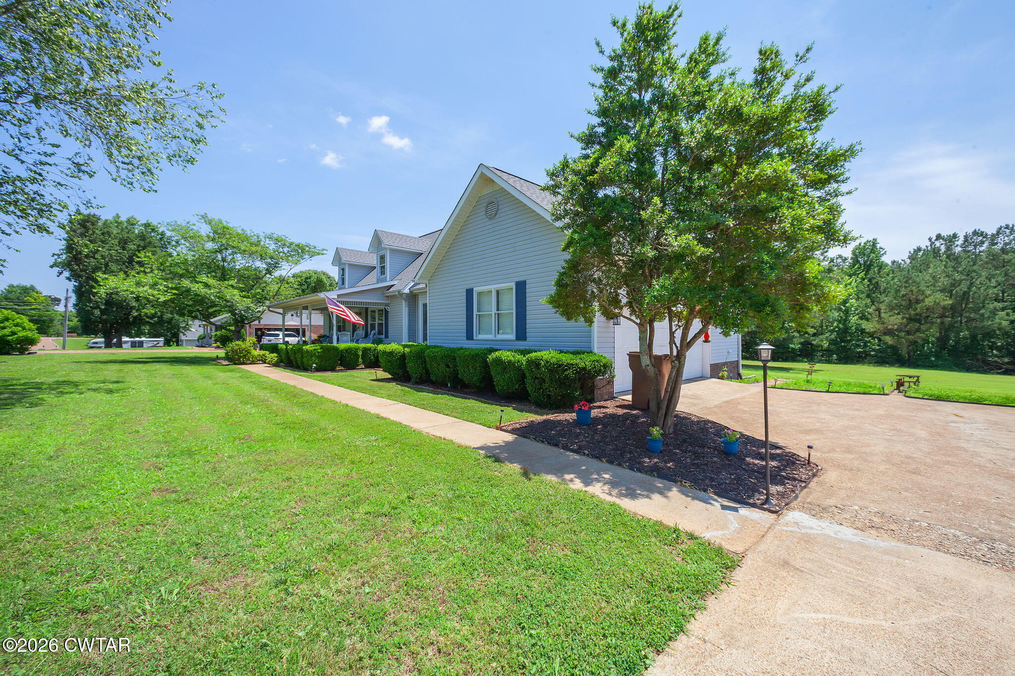 135 Meadow Drive Lexington, TN 38351 - Photo 4 of 40 Completed-36