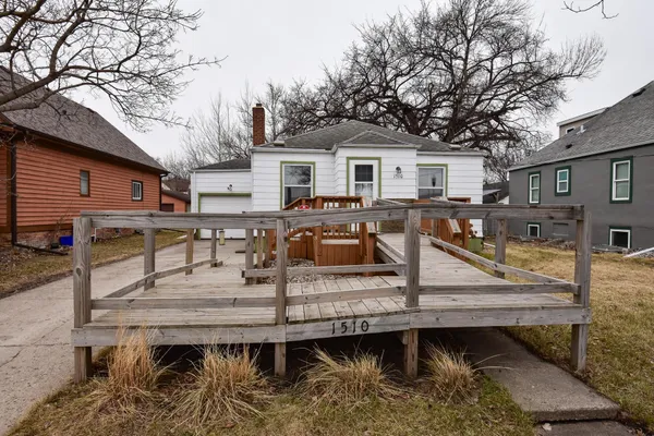 $164,000 | 1510 1st Avenue South, Fargo, ND 58103