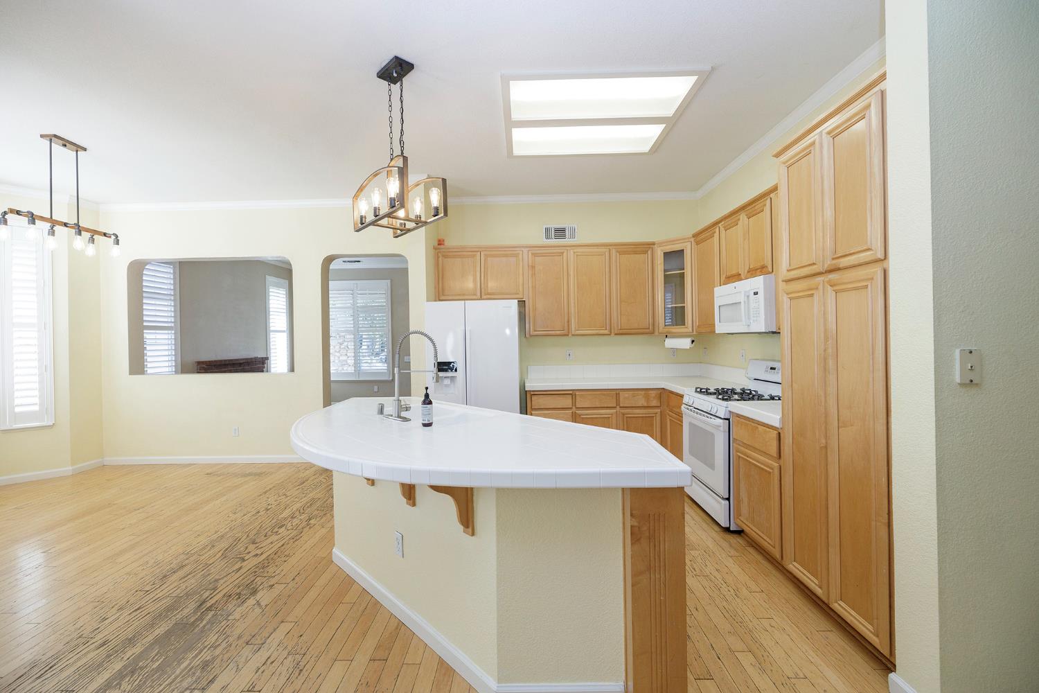 1909 Destiny Way Modesto, CA 95356 - Photo 19 of 52