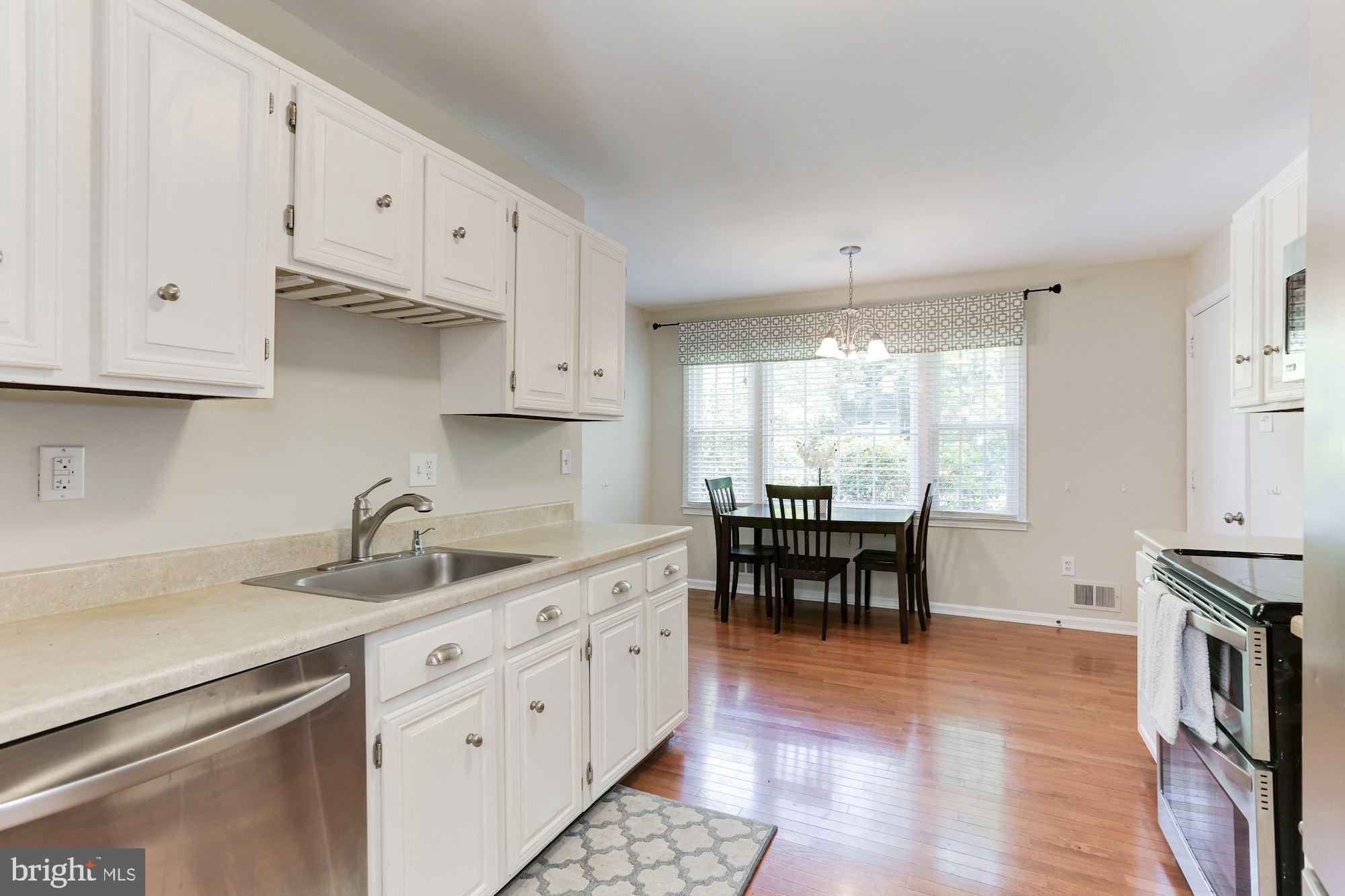12335 Coleraine Court Reston, VA 20191 - Photo 18 of 84 Kitchen - Spacious & Very Bright