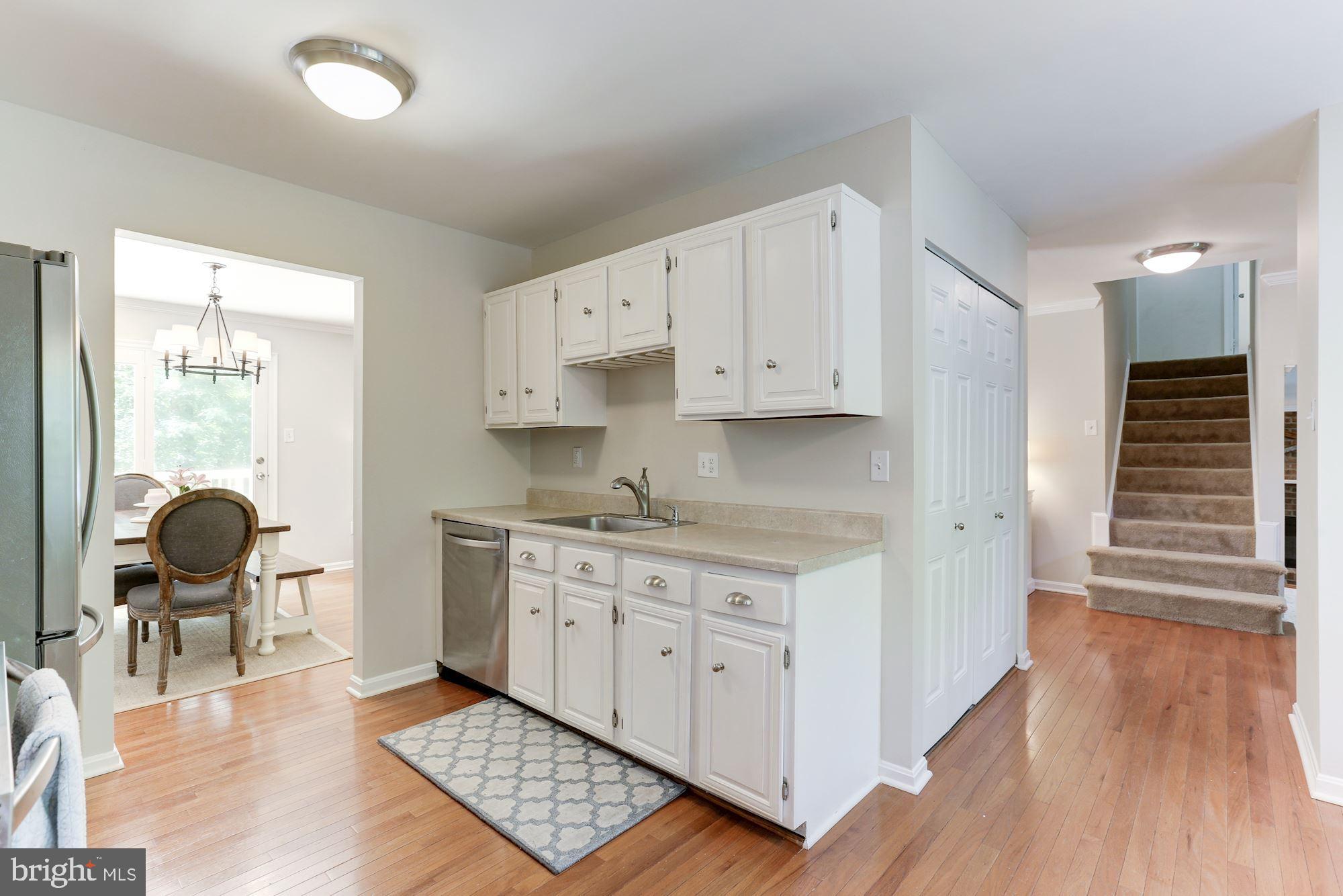 12335 Coleraine Court Reston, VA 20191 - Photo 20 of 84 Kitchen Features Very Large, Double Wide Pantry