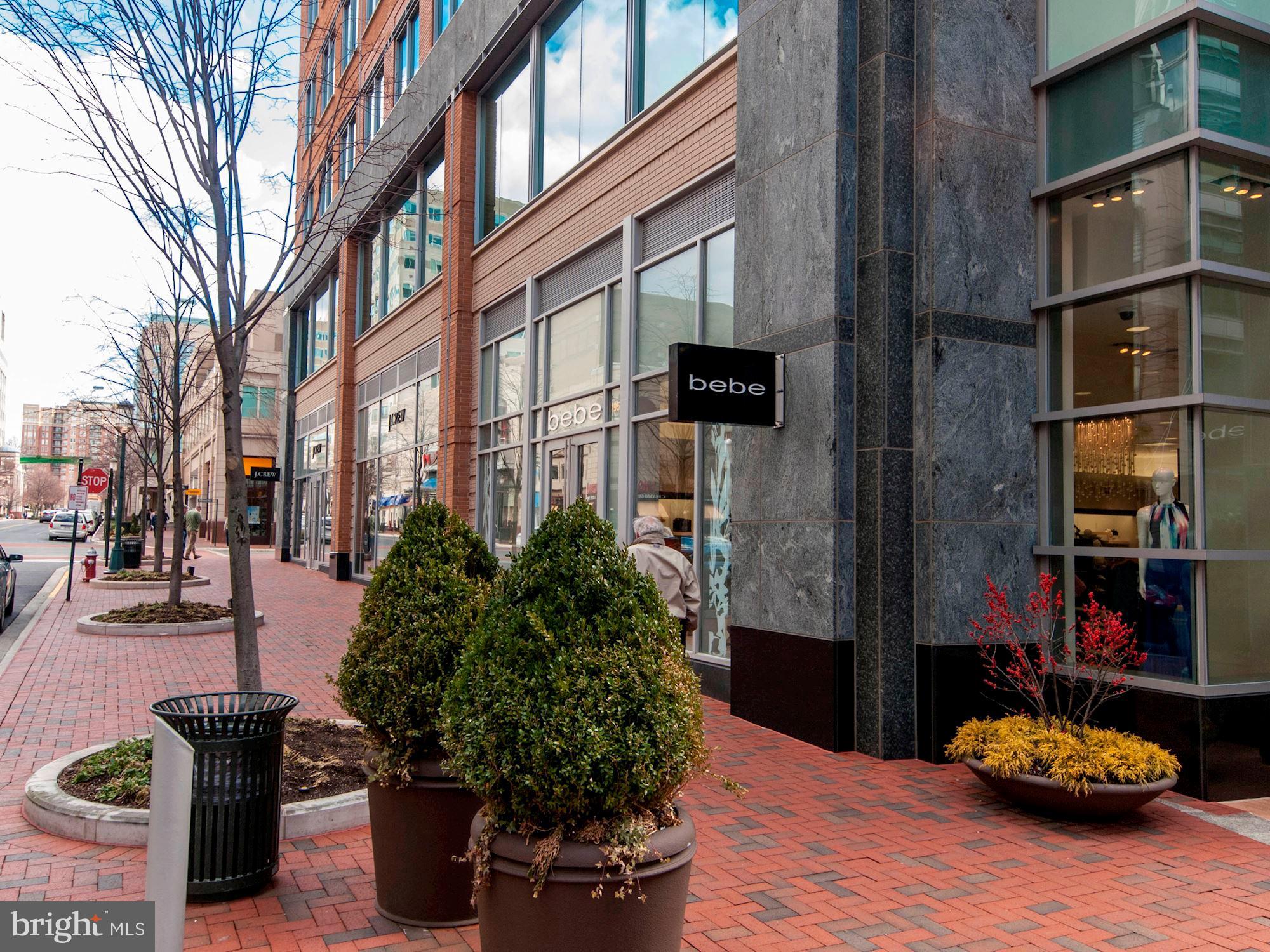 12335 Coleraine Court Reston, VA 20191 - Photo 82 of 84 Reston Town Center Shopping
