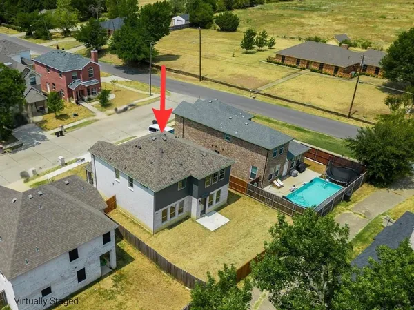 $300,000 | 103 Brooks Drive, Terrell, TX 75160