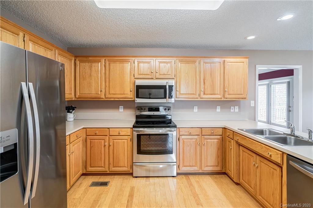 8267 Graham Road Denver, NC 28037 - Photo 14 of 27 Gallery Image 14