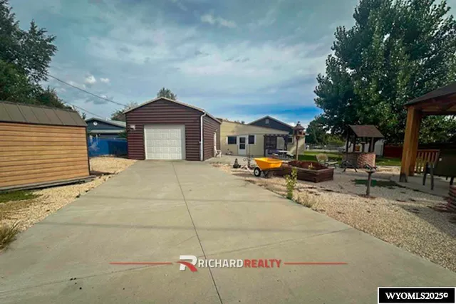 $250,000 | 1125 Amoretti Street, Thermopolis, WY 82443