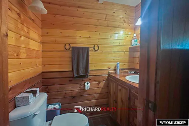 $250,000 | 1125 Amoretti Street, Thermopolis, WY 82443