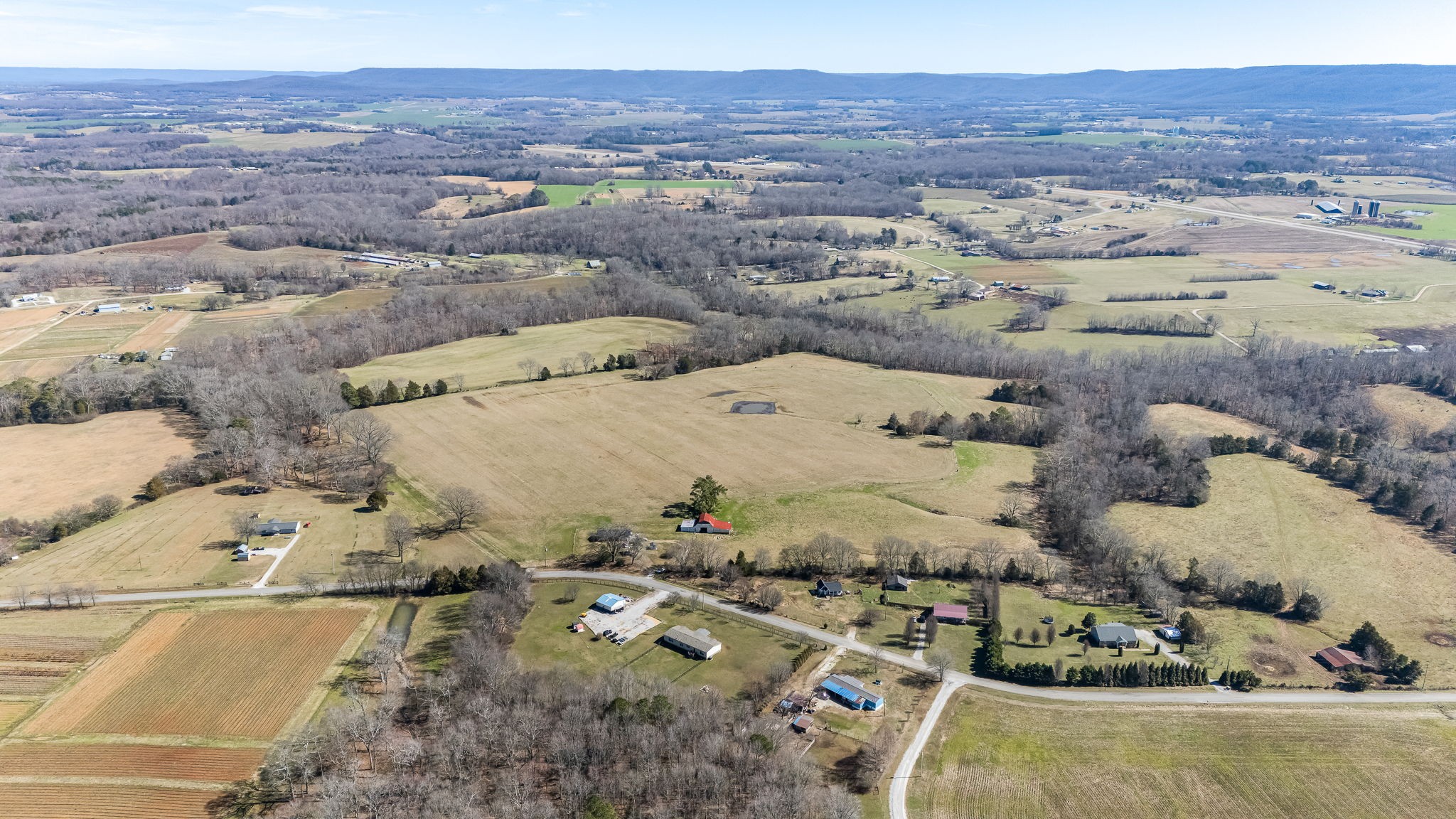 912 Stratton Road Huntland, TN 37345 - Photo 6 of 41 Gallery Image 6