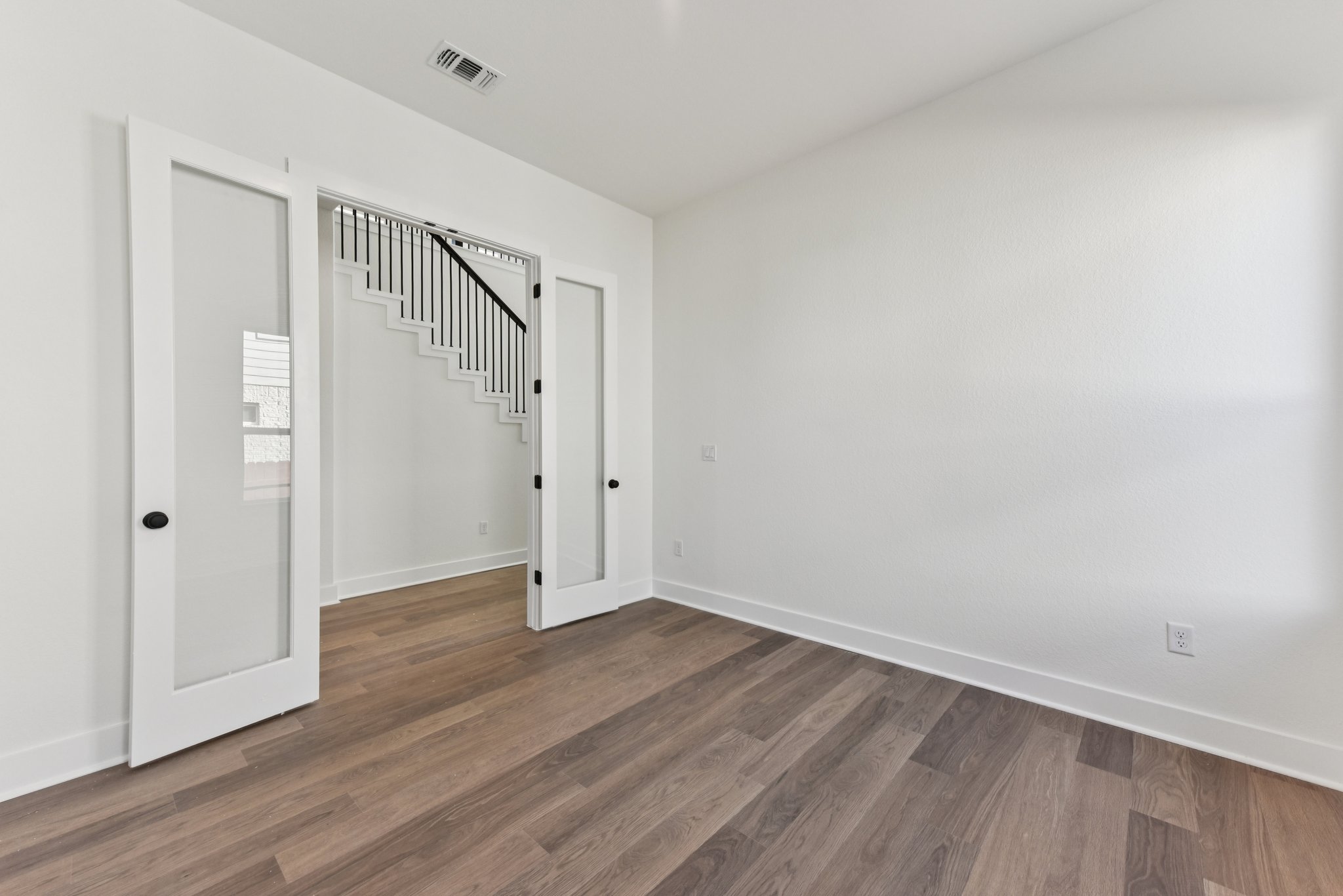 1242 Robin Trail Round Rock, TX 78681 - Photo 12 of 34