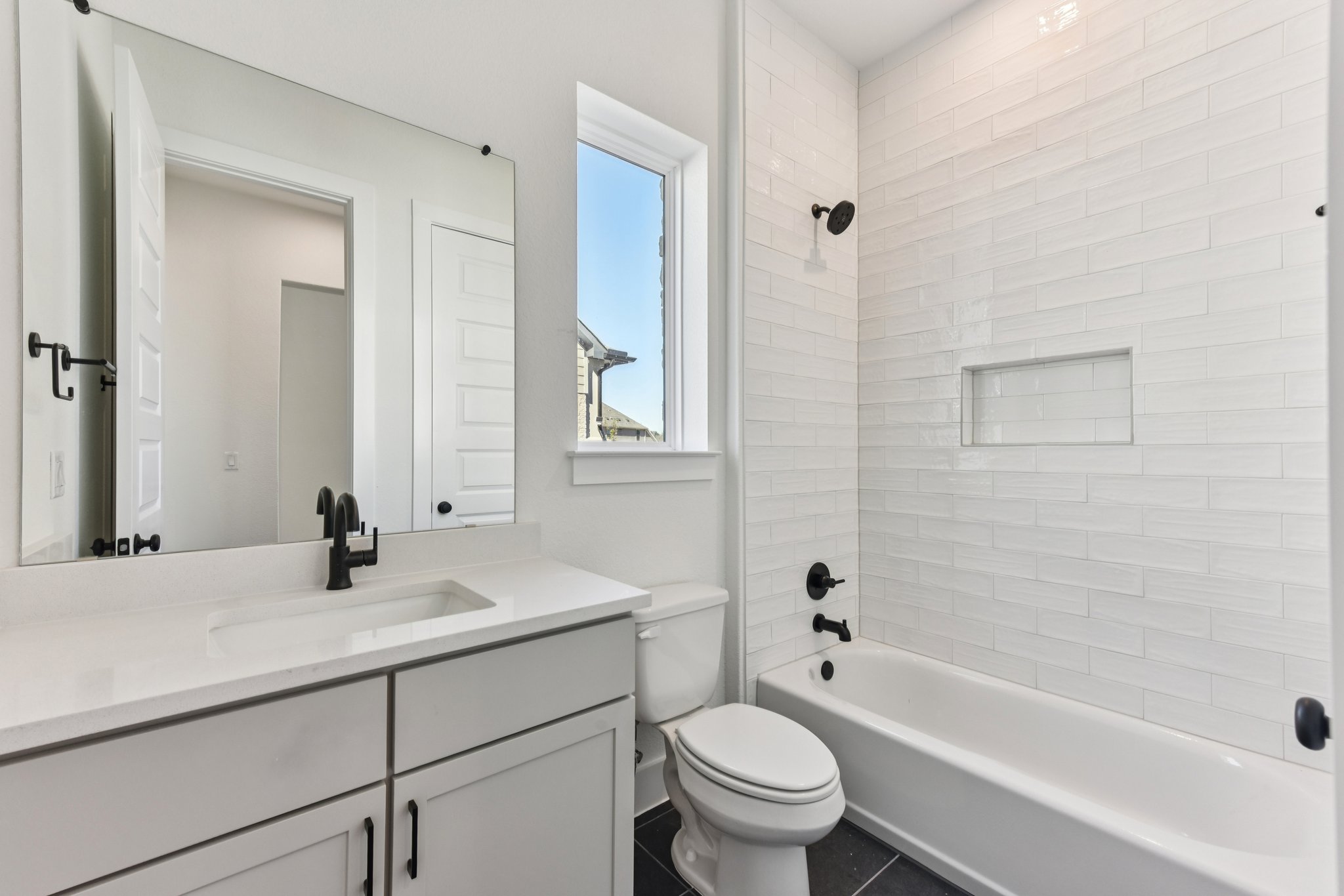 1242 Robin Trail Round Rock, TX 78681 - Photo 10 of 34