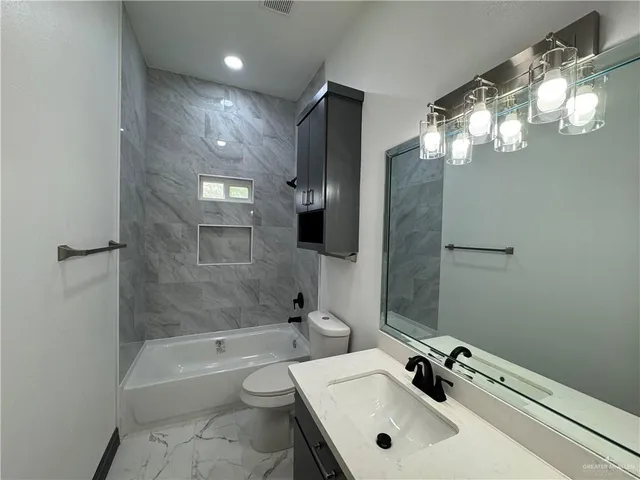 $195,000 | 513 East Hawk Avenue, Pharr, TX 78577