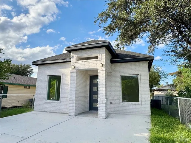$195,000 | 513 East Hawk Avenue, Pharr, TX 78577