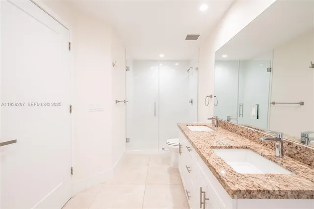 $5,100 | 1091 Galiano Street, Unit 306, Coral Gables, FL 33134