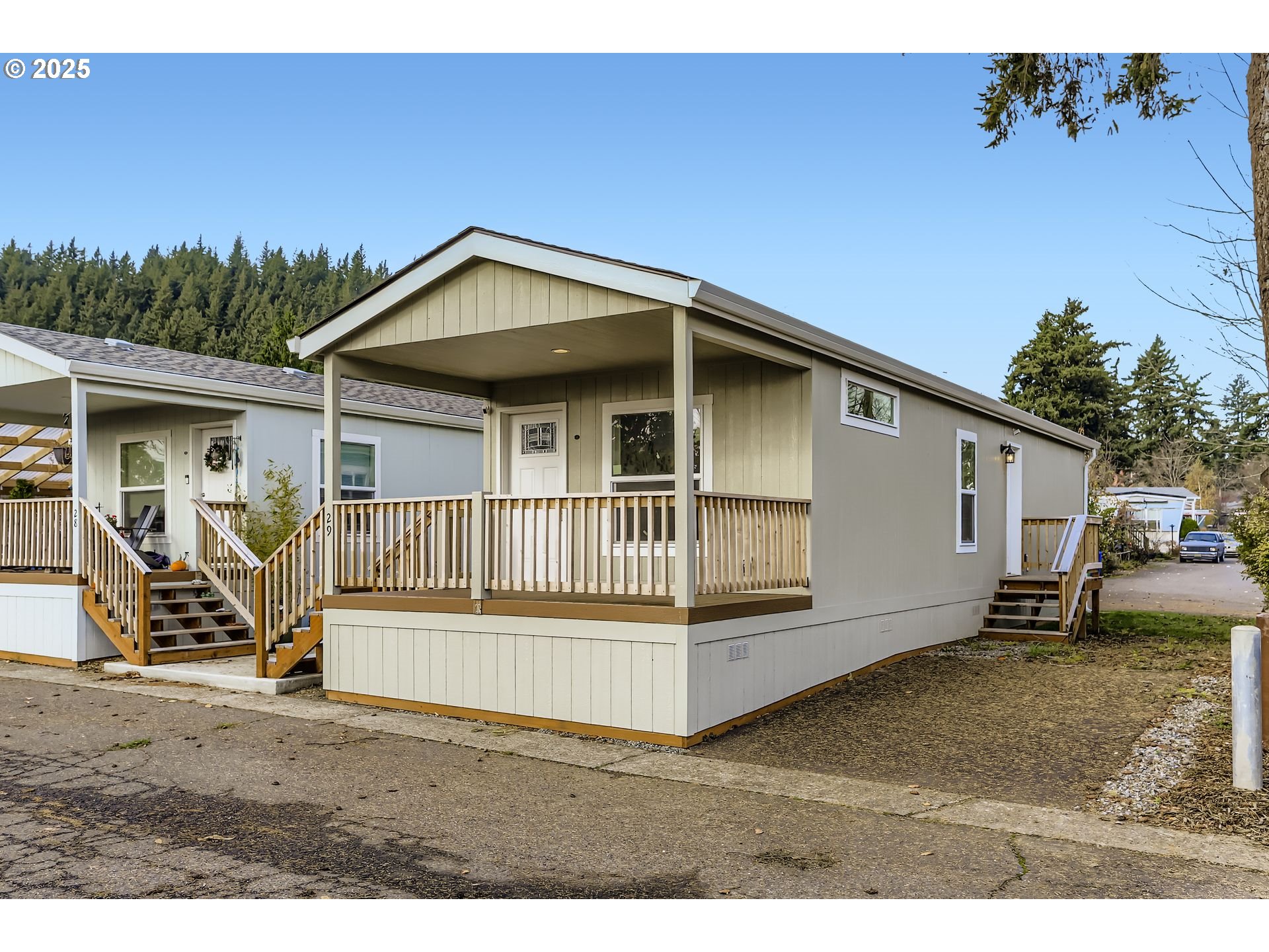 3441 Southeast 111th Avenue, Unit 29 Portland, OR 97266 - Photo 3 of 27