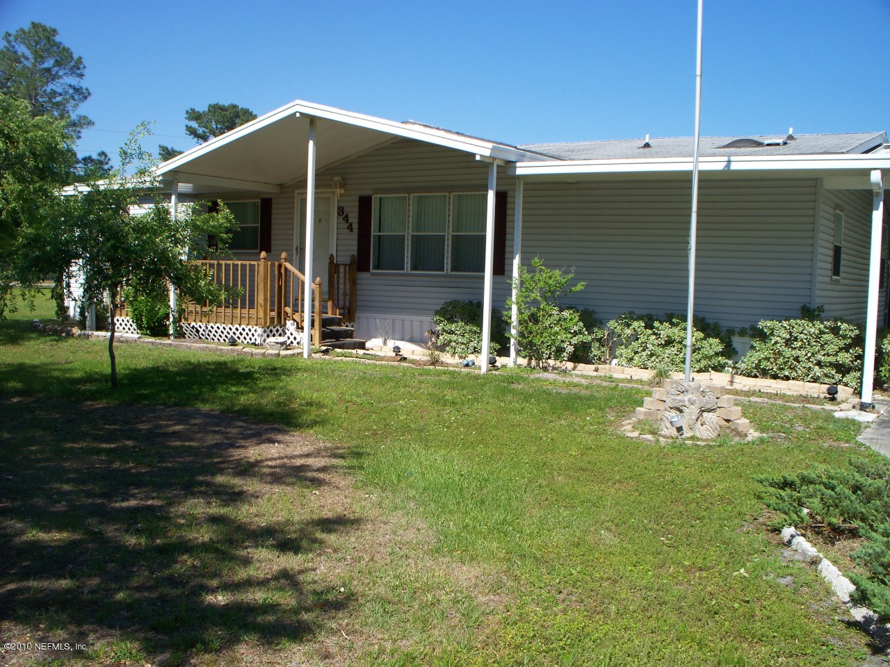 344 Stokes Landing Road Palatka, FL 32177 - Photo 14 of 15 Front of Home 2