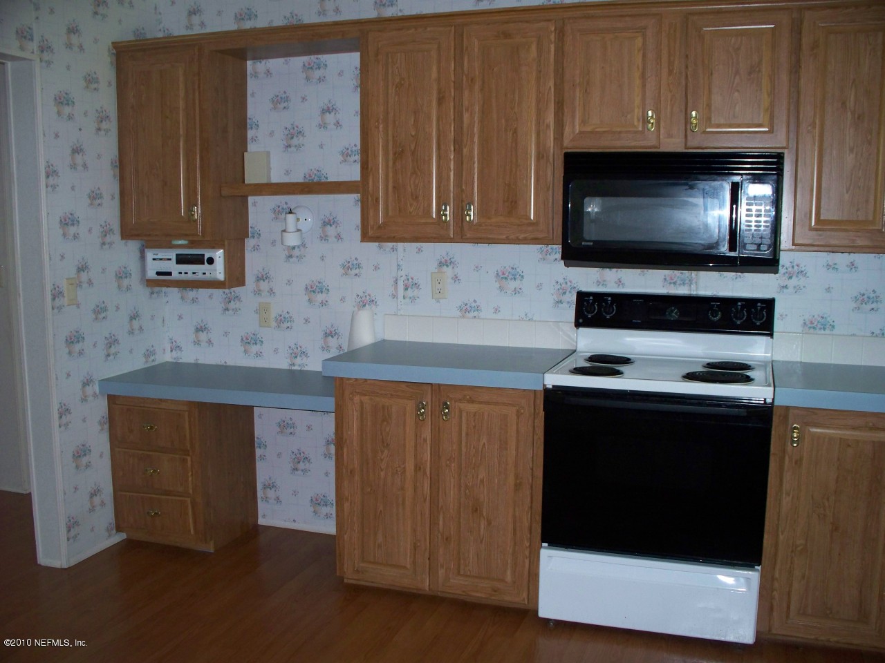 344 Stokes Landing Road Palatka, FL 32177 - Photo 8 of 15 Kitchen #2