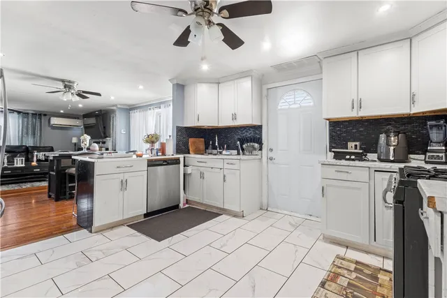 $500,000 | 236 Gallatin Street, Providence, RI 02907