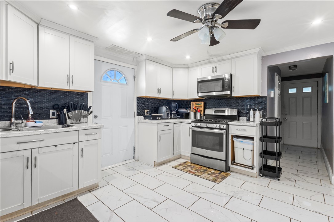 236 Gallatin Street Providence, RI 02907 - Photo 5 of 33