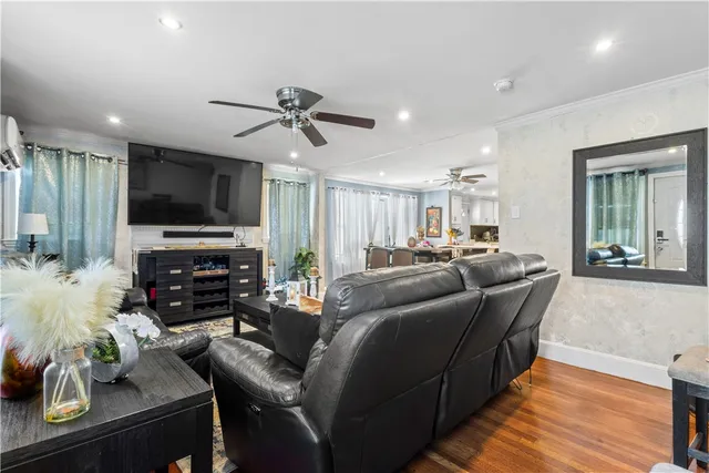 $500,000 | 236 Gallatin Street, Providence, RI 02907