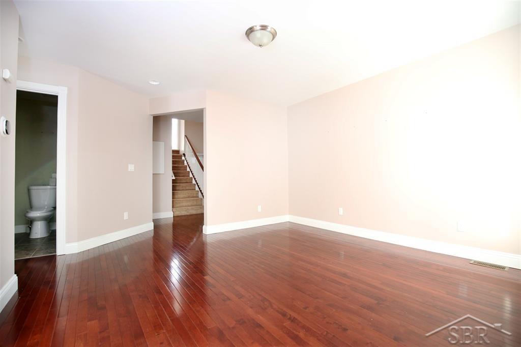 3255 East Monroe Road Midland, MI 48642 - Photo 9 of 52 50003000-8.JPG
