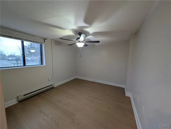 $1,400 | 273 Watertree Drive, De Witt, NY 13057