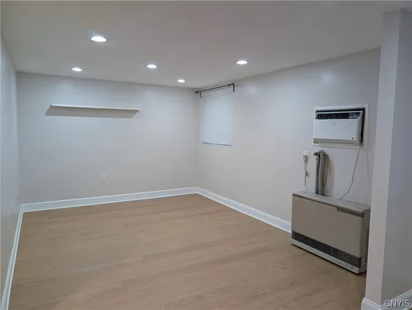 $1,400 | 273 Watertree Drive, De Witt, NY 13057