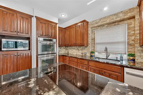 $495,000 | 6416 Windwood Court, Fort Worth, TX 76132